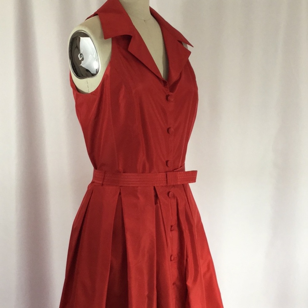 Silk taffeta ball gown